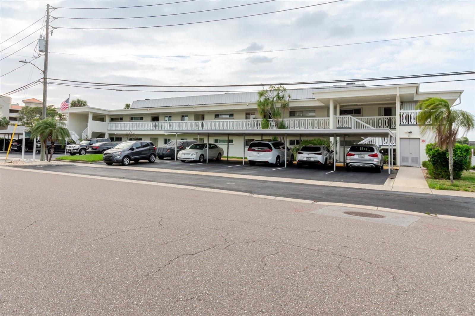 SEA ISLAND APTS 2 CONDO - Residential