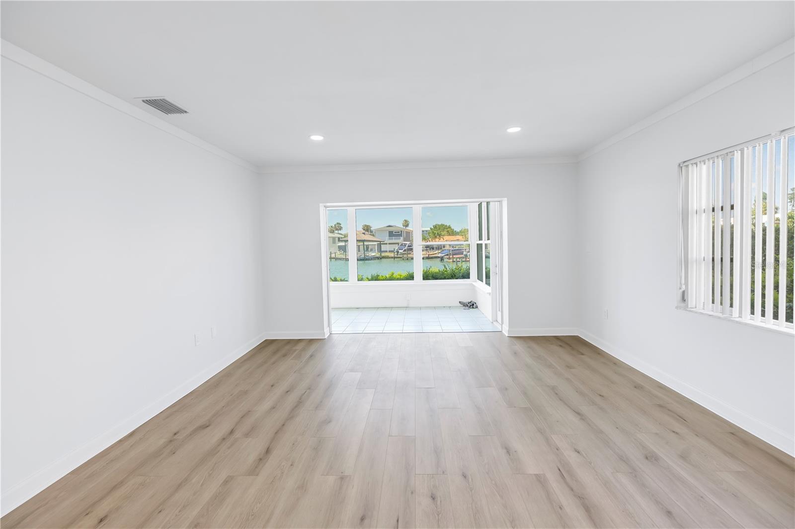 SEA ISLAND APTS 2 CONDO - Residential