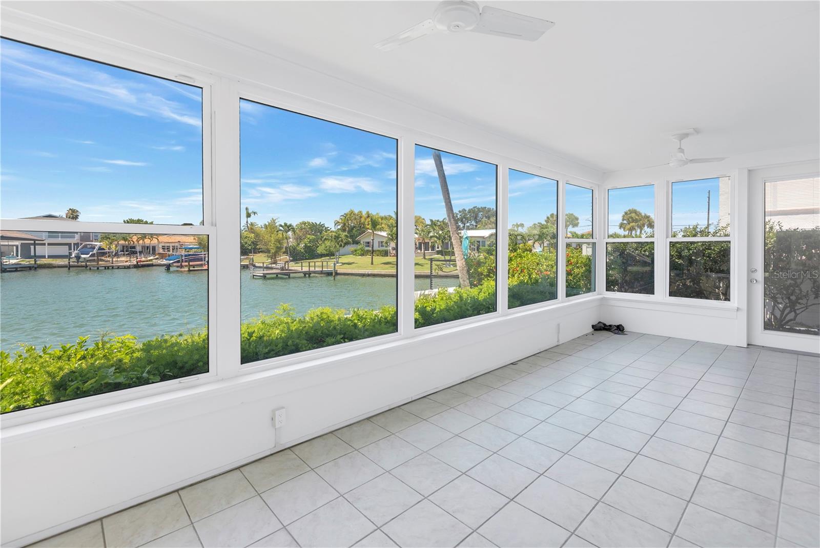 SEA ISLAND APTS 2 CONDO - Residential