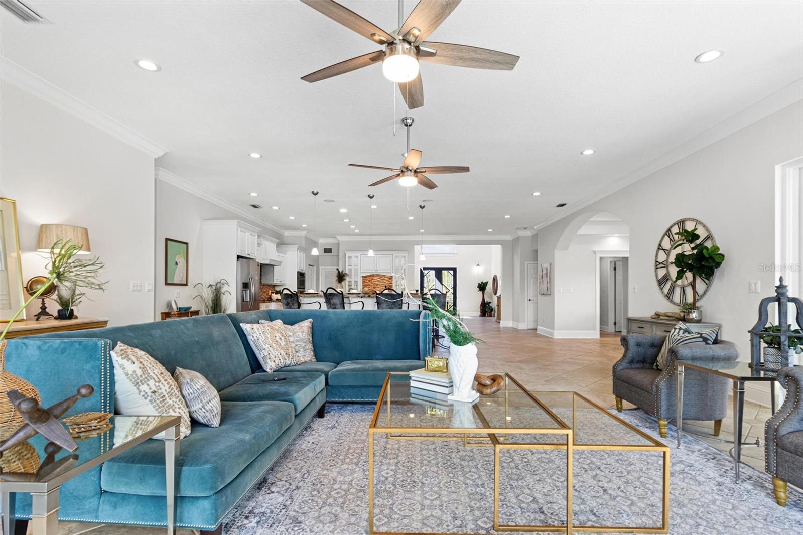 CAPRI ISLE SUB - Residential