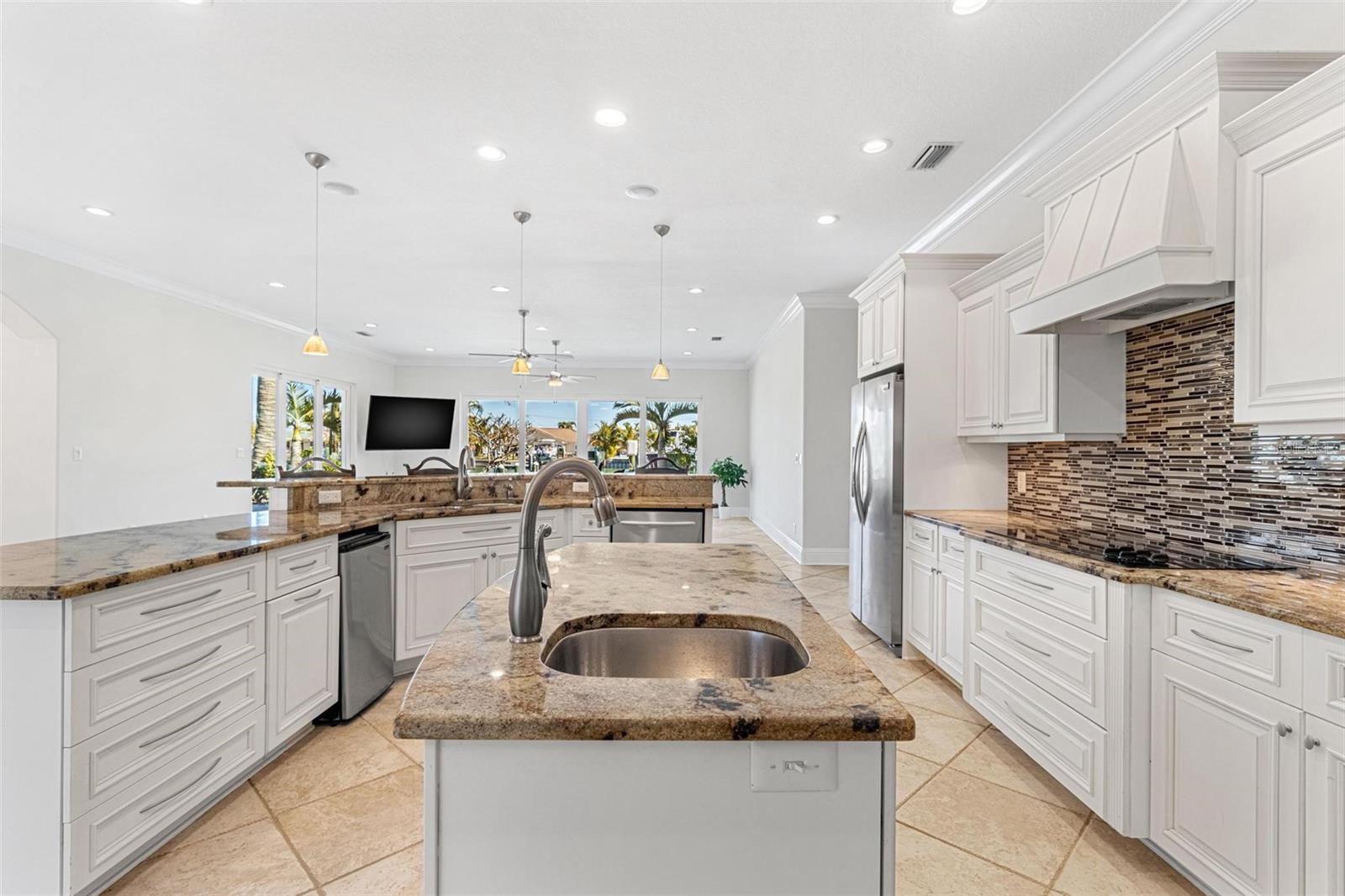 CAPRI ISLE SUB - Residential