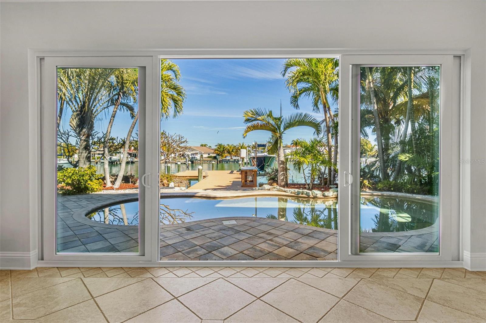 CAPRI ISLE SUB - Residential