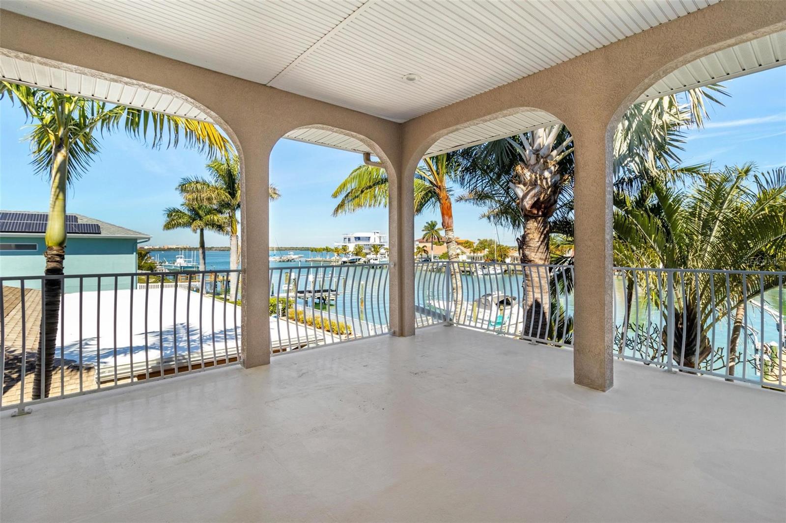 CAPRI ISLE SUB - Residential