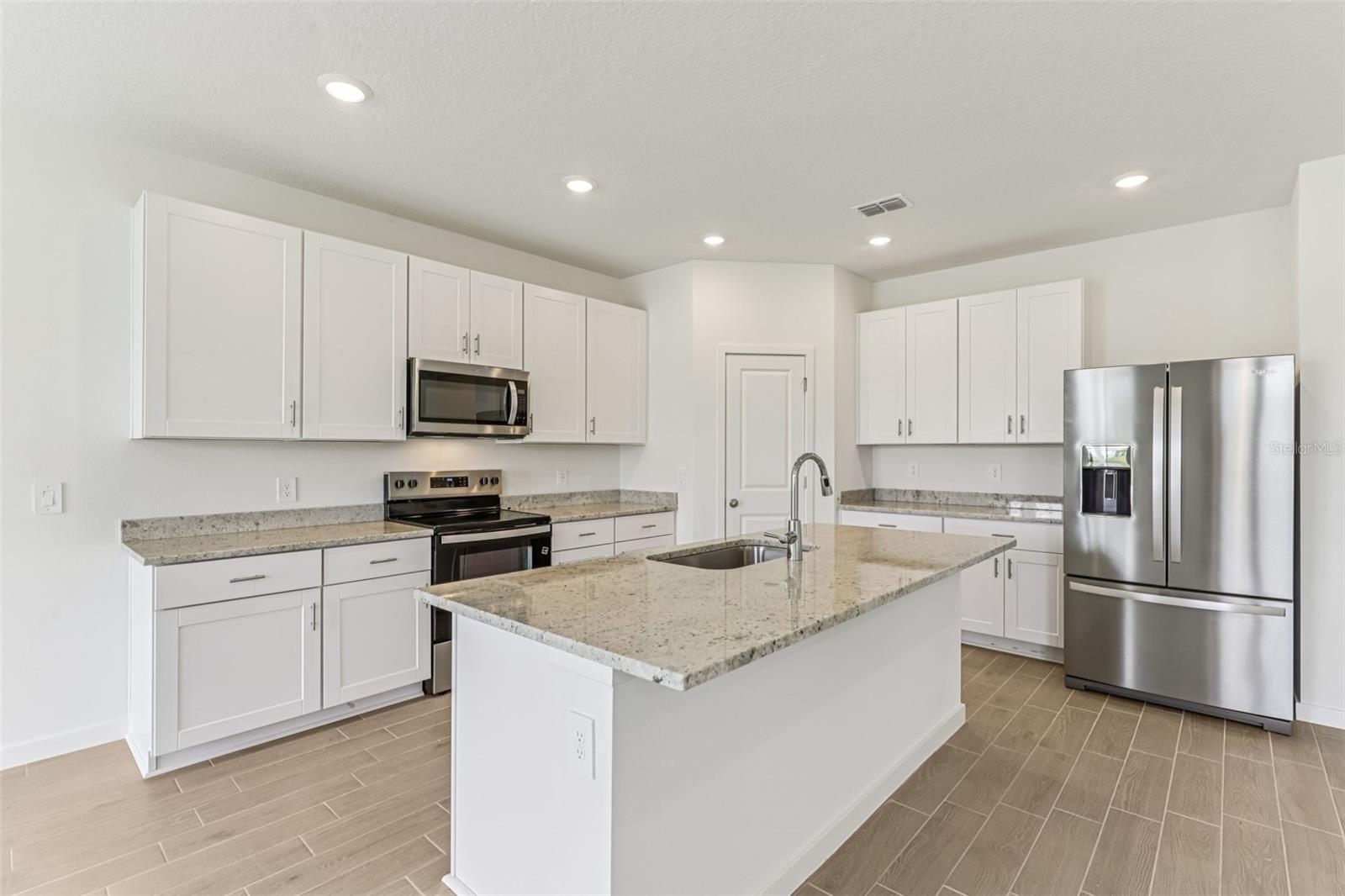 53 WANDERING CREEK WAY