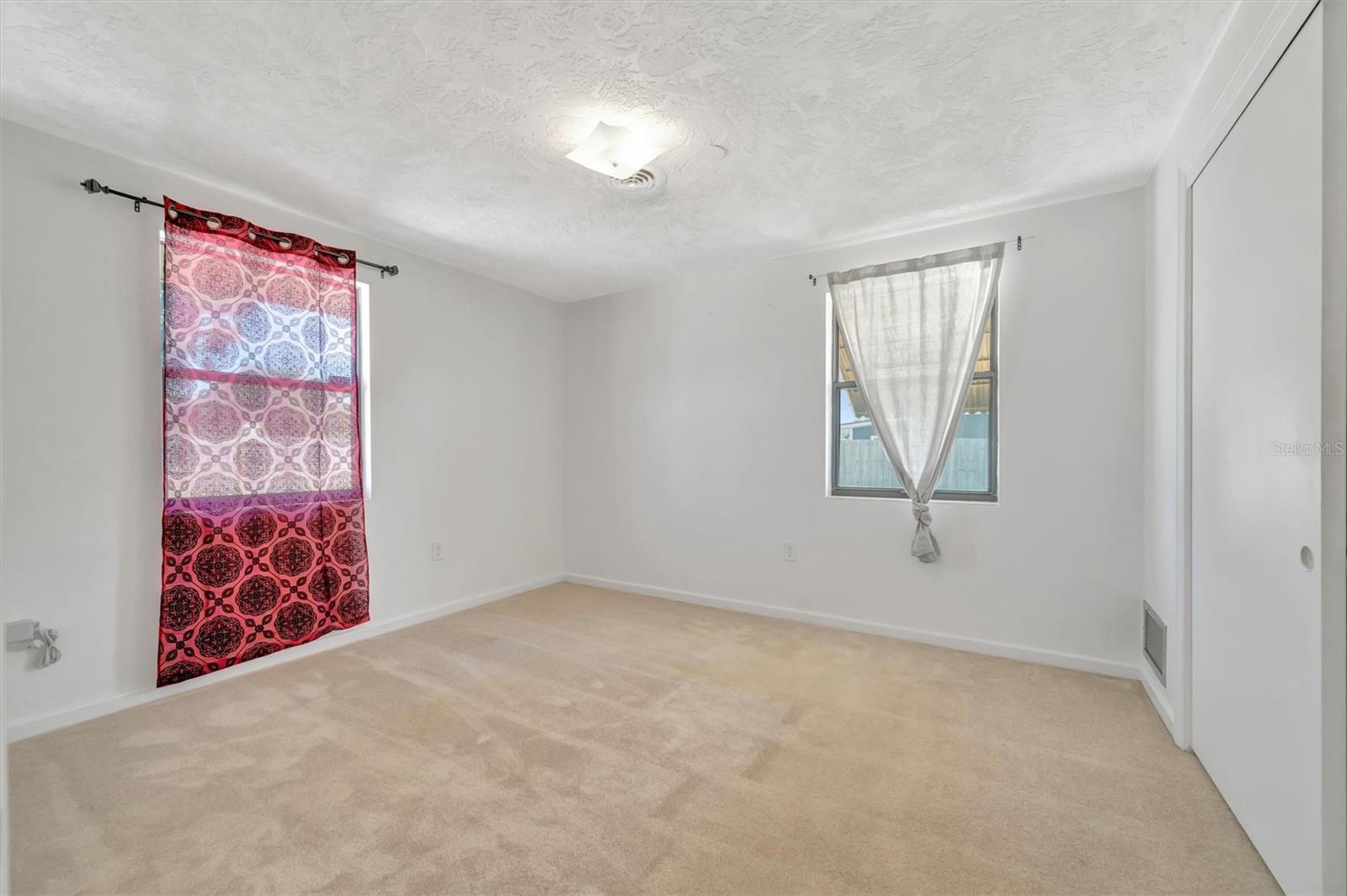 CENTURY ESTATES - Residential