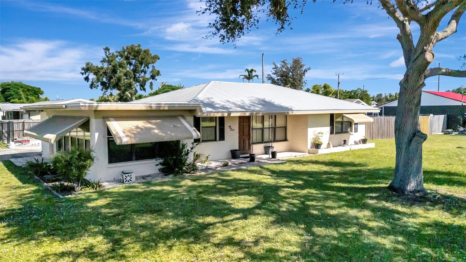 CENTURY ESTATES - Residential