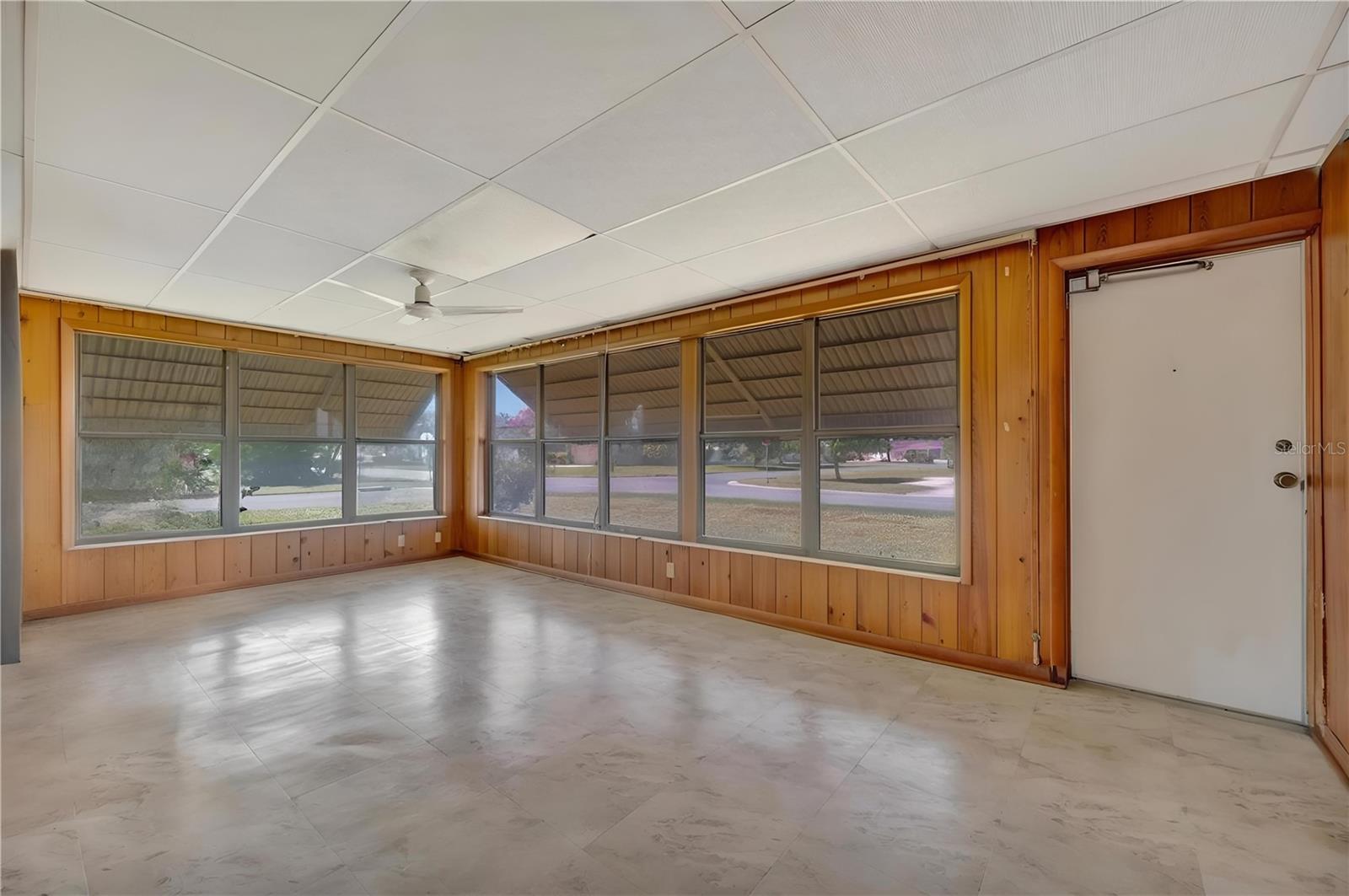 CENTURY ESTATES - Residential