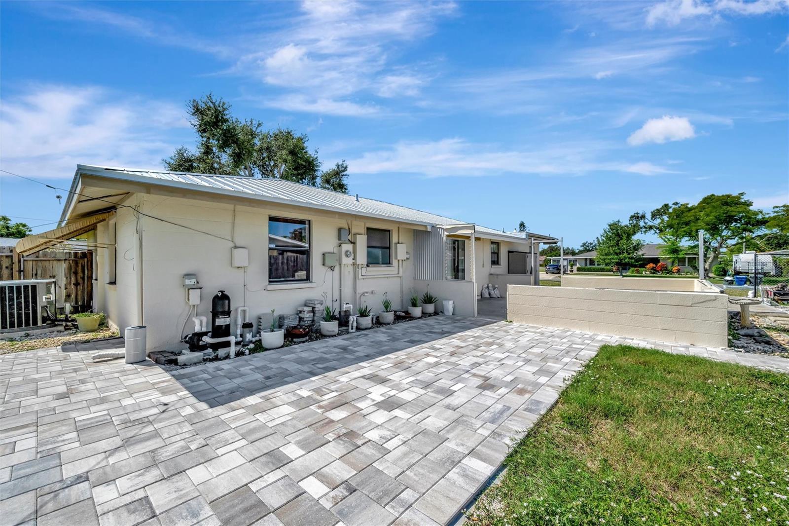 CENTURY ESTATES - Residential