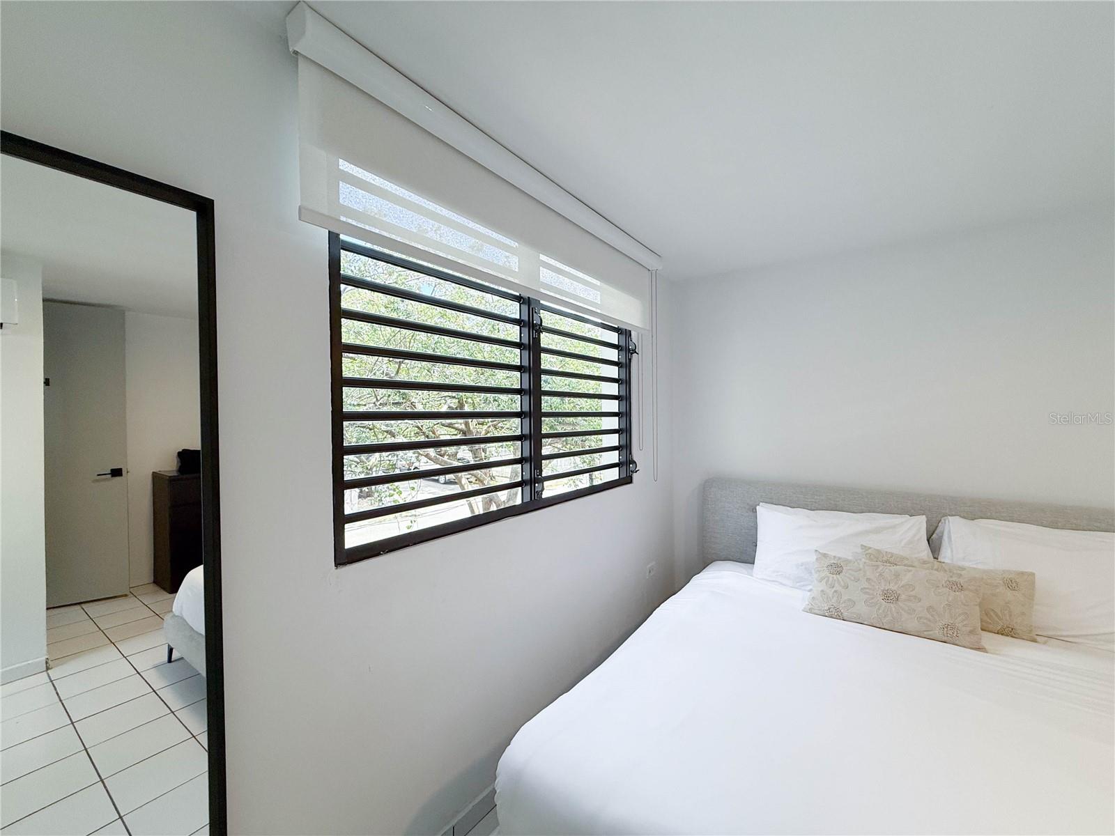 YEAR BUILT UNKOWN - Residential Lease