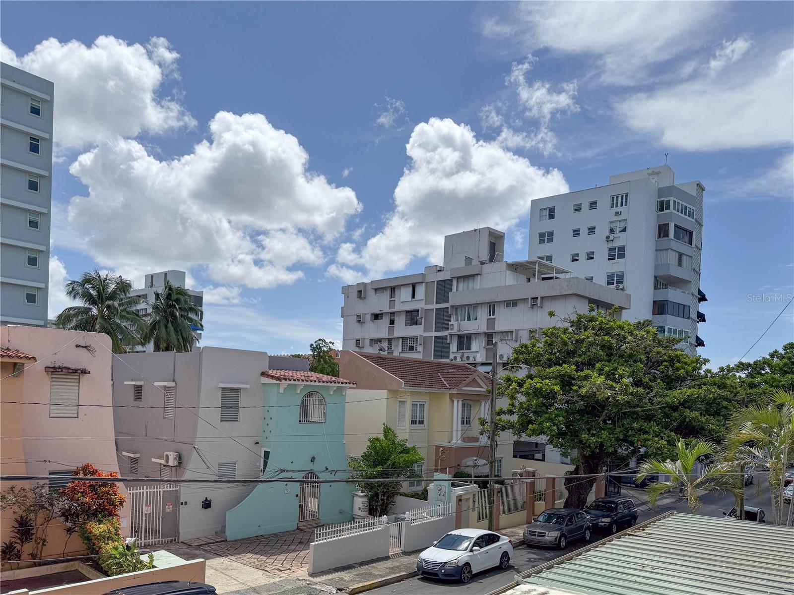 YEAR BUILT UNKOWN - Residential Lease