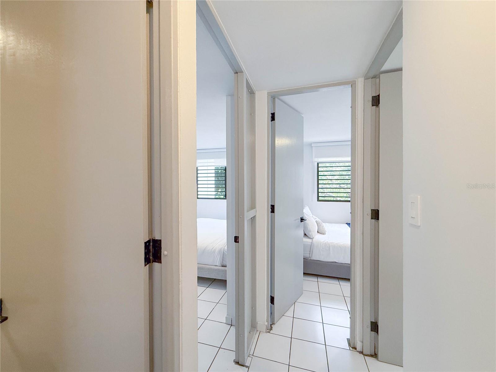 YEAR BUILT UNKOWN - Residential Lease