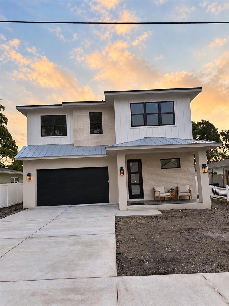 Photo of 205 N Woodlynne Ave, Tampa, FL 33609 (MLS # TB8540798)