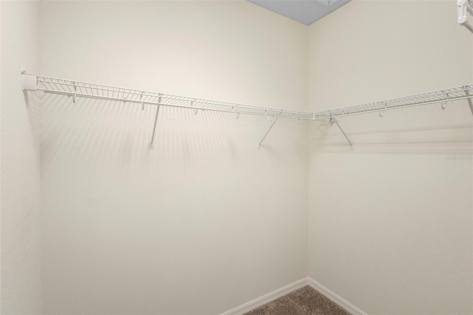 HAMPTONS - SECOND REP - Residential Lease