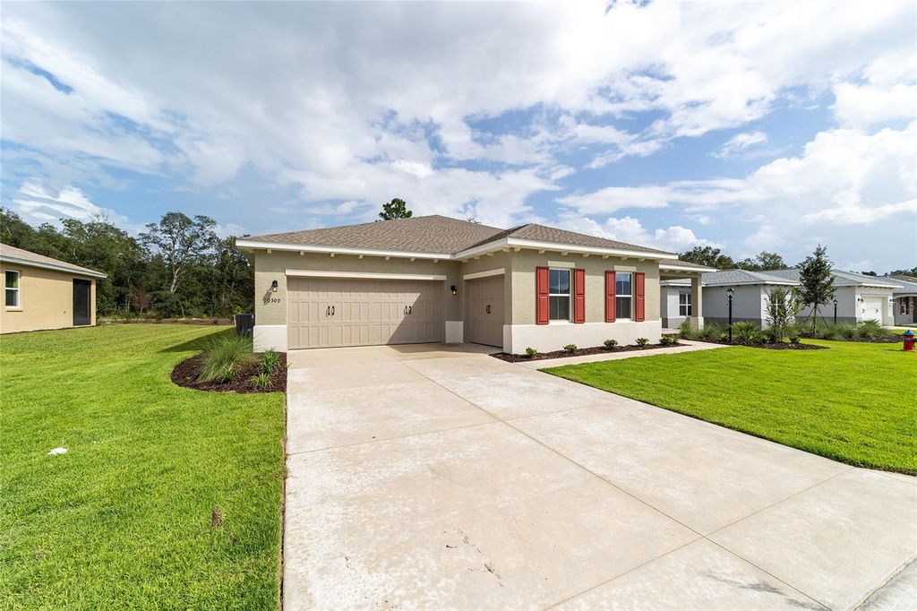 Photo of 10309 SW 105th Court, Ocala, FL 34481 (MLS # OM711036)