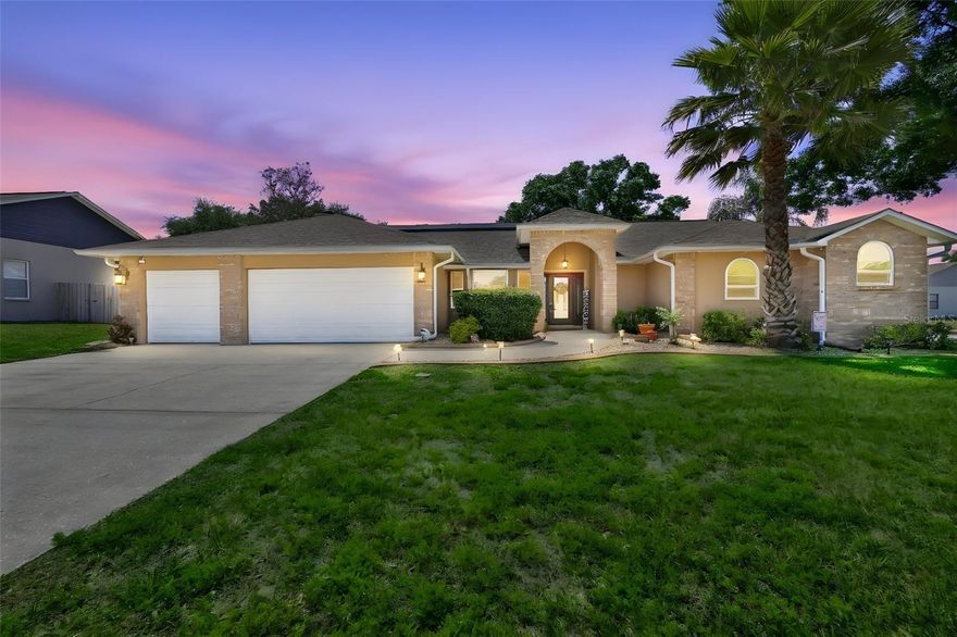 WELCOME HOME to this spacious and open 4/2/3 upgraded home in the heart of Valrico. You will absolutely love this well maintained and thoughtfully designed split floor plan to combine style and comfort. Enjoy the seamless flow providing many options for relaxation and entertainment.  The home chef will adore the well appointed kitchen with sightlines to the family room with wood burning fireplace, dining room and breakfast nook to not miss a beat of the action. Additionally, you'll be able to host many 'game night' or watch parties in the pub style wet bar area. The Primary suite has large walk in closet and ensuite with separate shower and soaking tub. The ample sized secondary bedrooms share a large bathroom. Wait! There's more; step outside to your expansive screened lanai and pool area situated on a large fenced corner lot for privacy and tranquility. Here are some of the updates: ROOF 2021, POOL 2020 VINYL FENCE 2024 DUAL MINI SPLIT AC SYSTEM 2020 SMART WATER HEATER 2024, solar panels with backup battery... the list goes on! Bent Tree is a quaint, established neighborhood with mature landscaping and close to top rated schools, shopping, dining, major roads to make commuting a breeze. This home has it ALL and is a must see! Schedule your private showing today!!