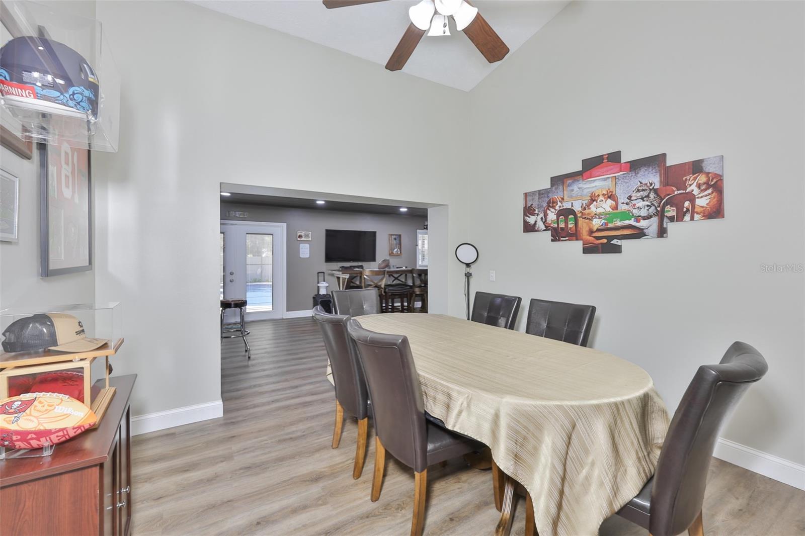 BENT TREE - Residential