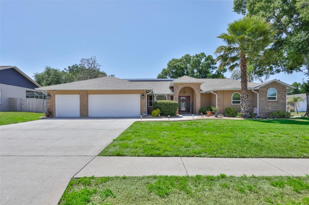 Photo of 3931 Appletree Drive, Valrico, FL 33594 (MLS # TB8499088)