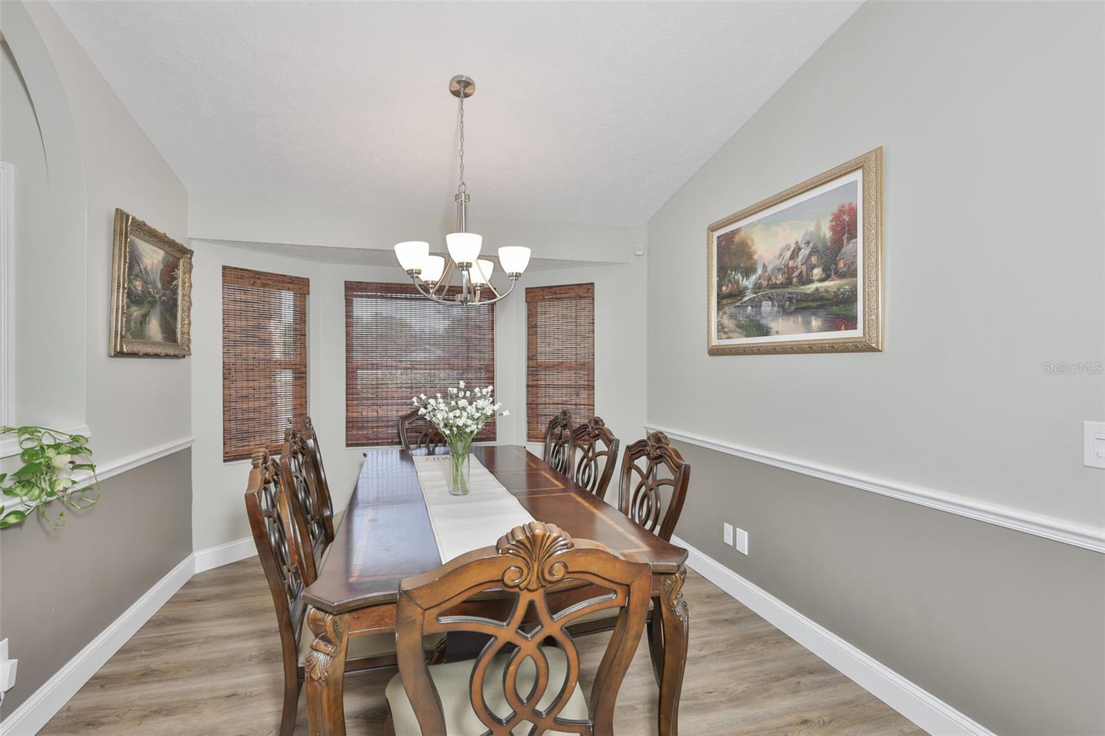 BENT TREE - Residential