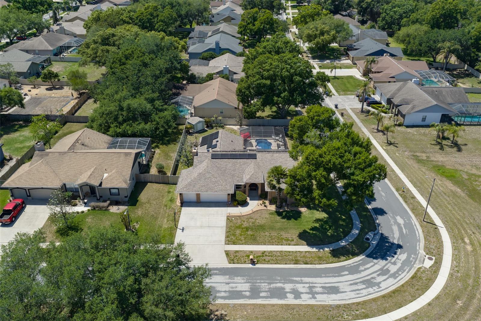 BENT TREE - Residential