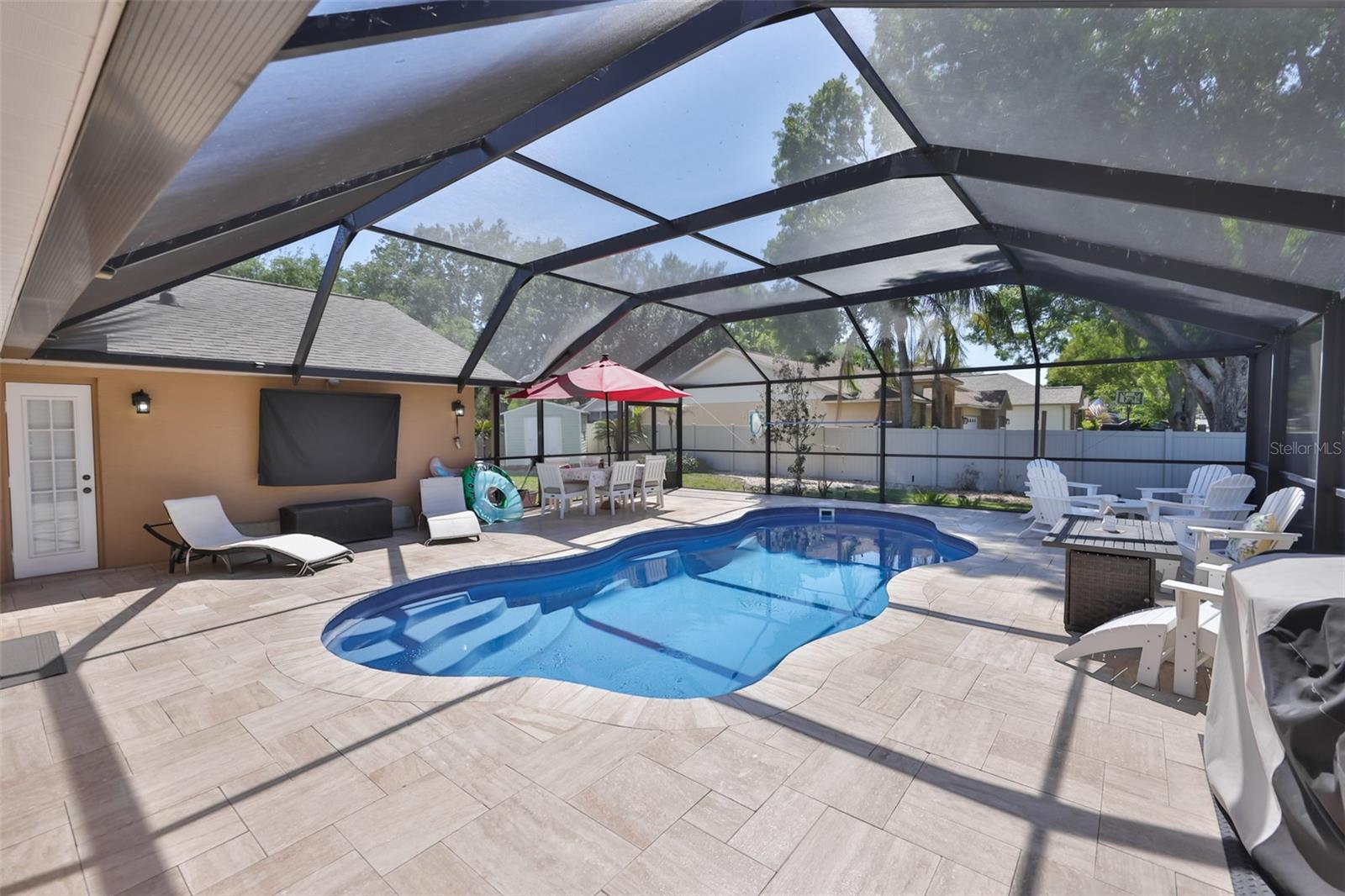 BENT TREE - Residential