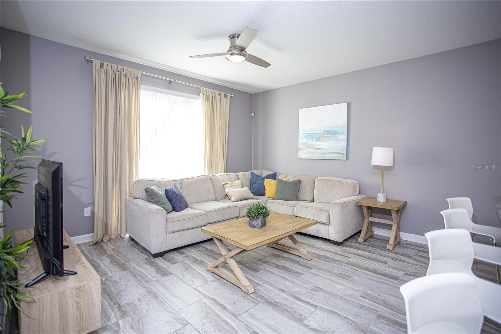 STOREY LAKE - Residential