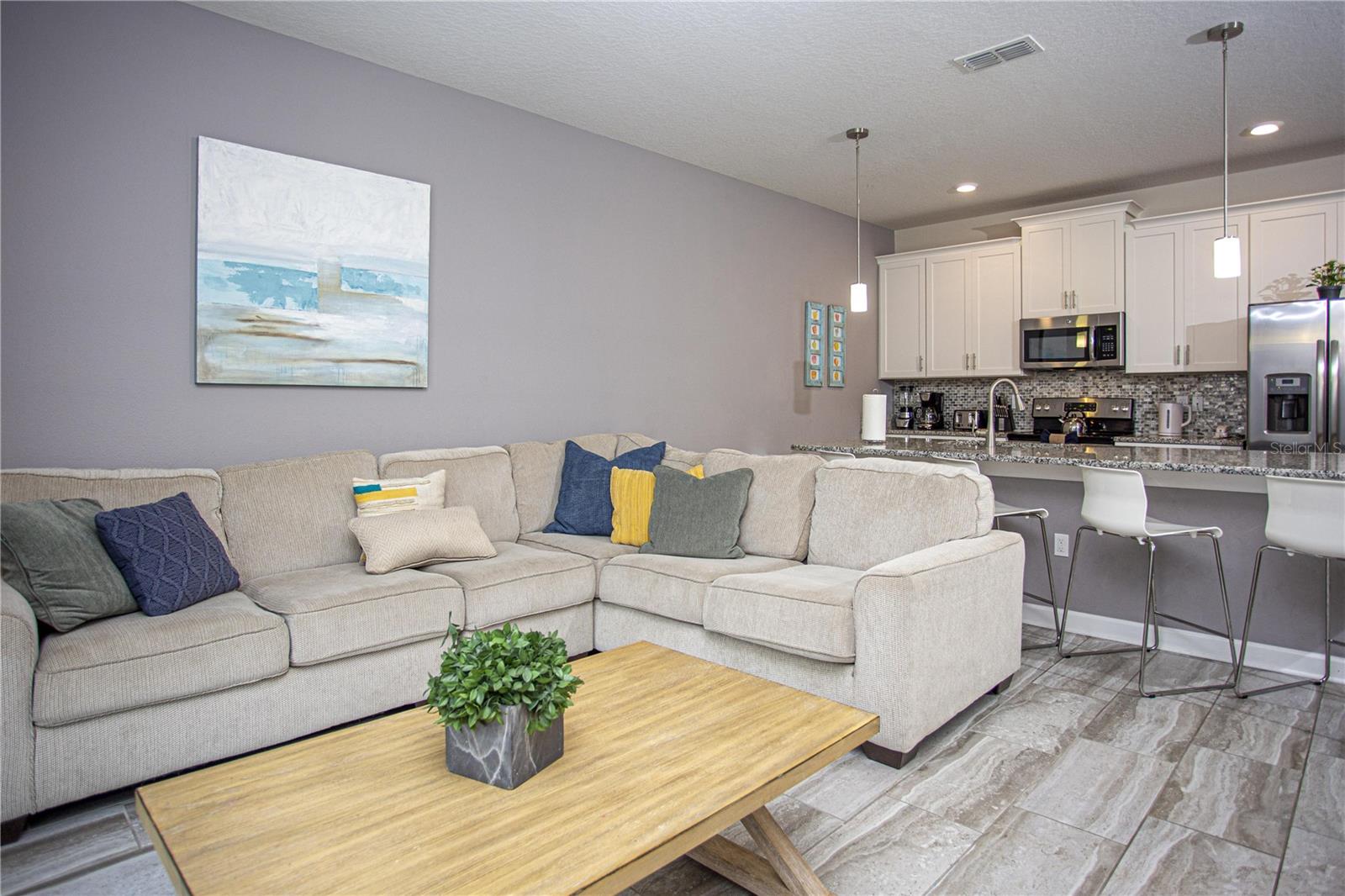 STOREY LAKE - Residential