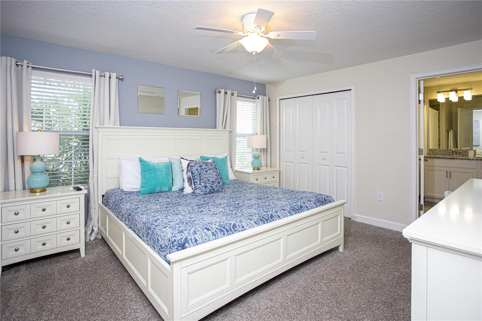 STOREY LAKE - Residential
