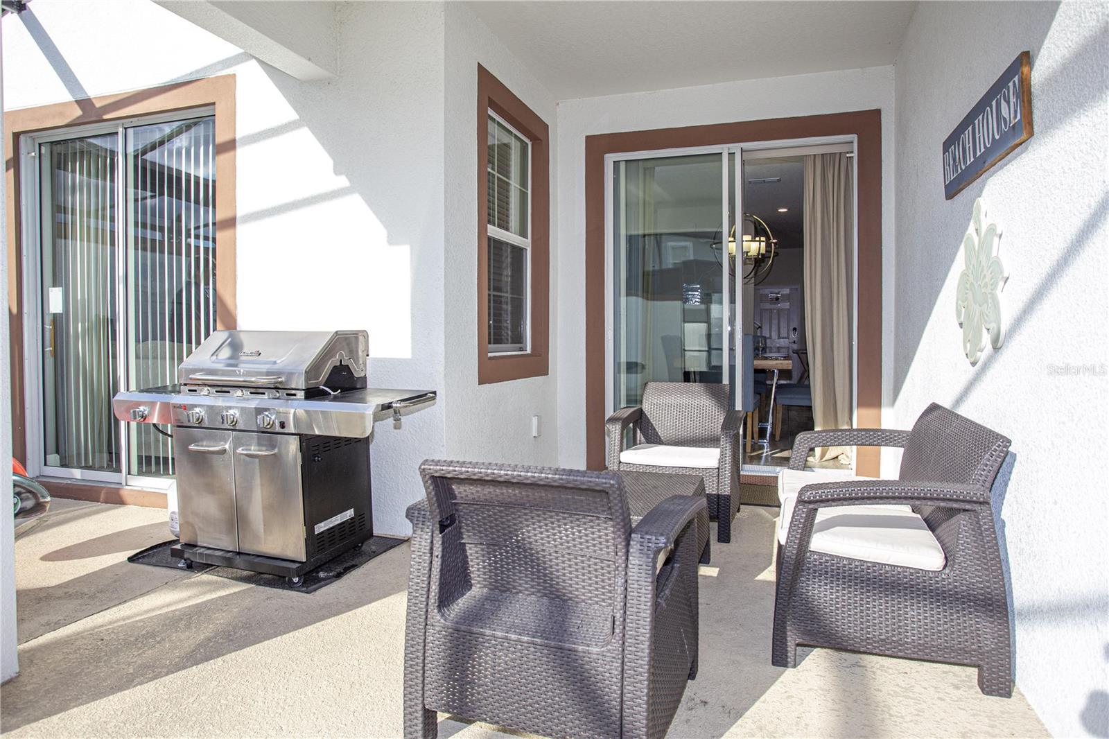STOREY LAKE - Residential
