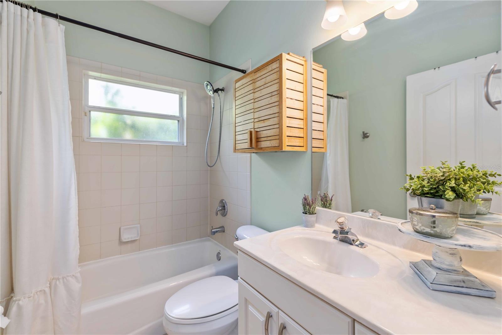 MILL CREEK PH VI - Residential