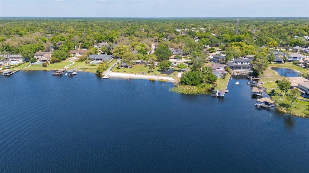 Photo of 207 Royal Oaks Circle, Longwood, FL 32779 (MLS # O6450767)