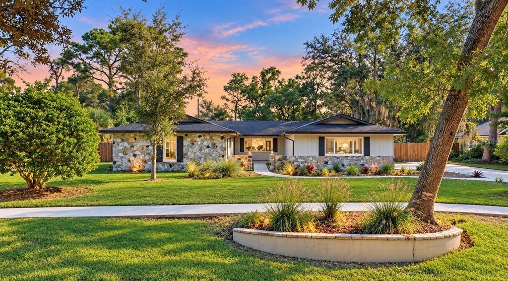 Photo of 207 Royal Oaks Circle, Longwood, FL 32779 (MLS # O6450767)