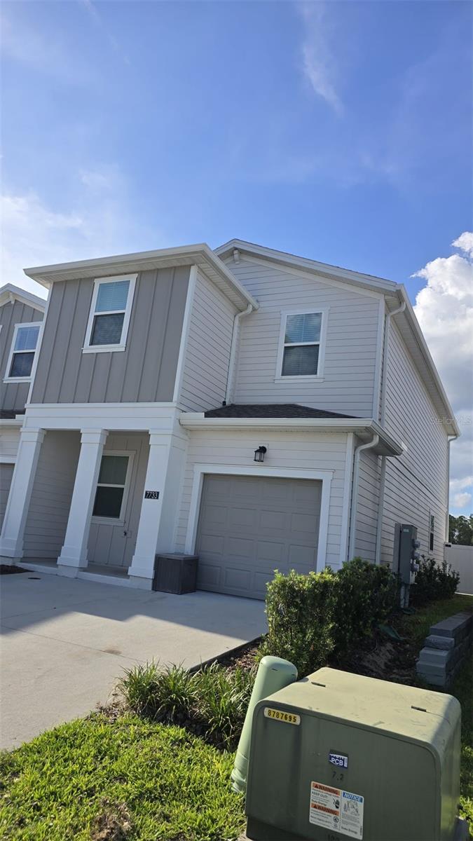 7733 STONE CREEK TRAIL