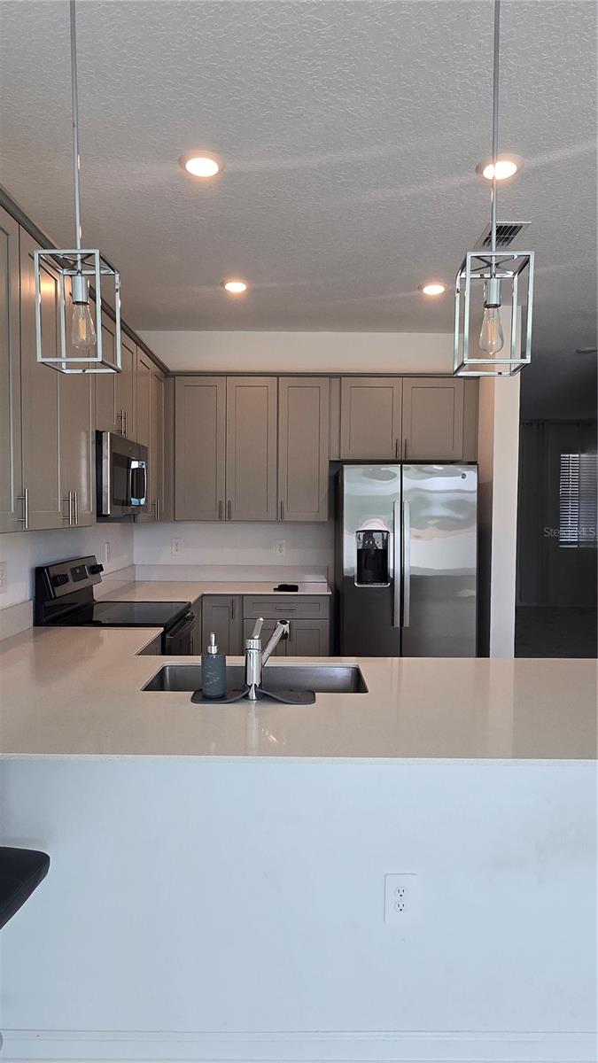 7733 STONE CREEK TRAIL