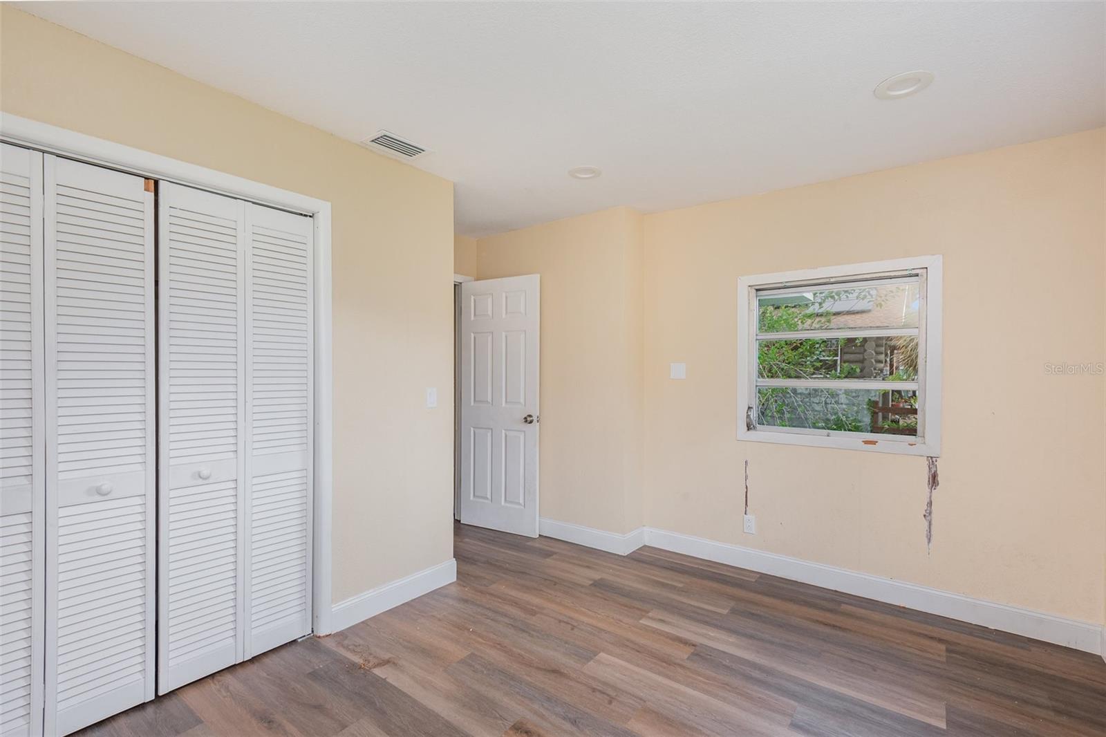 HOME ACRES UNIT 01 - Residential