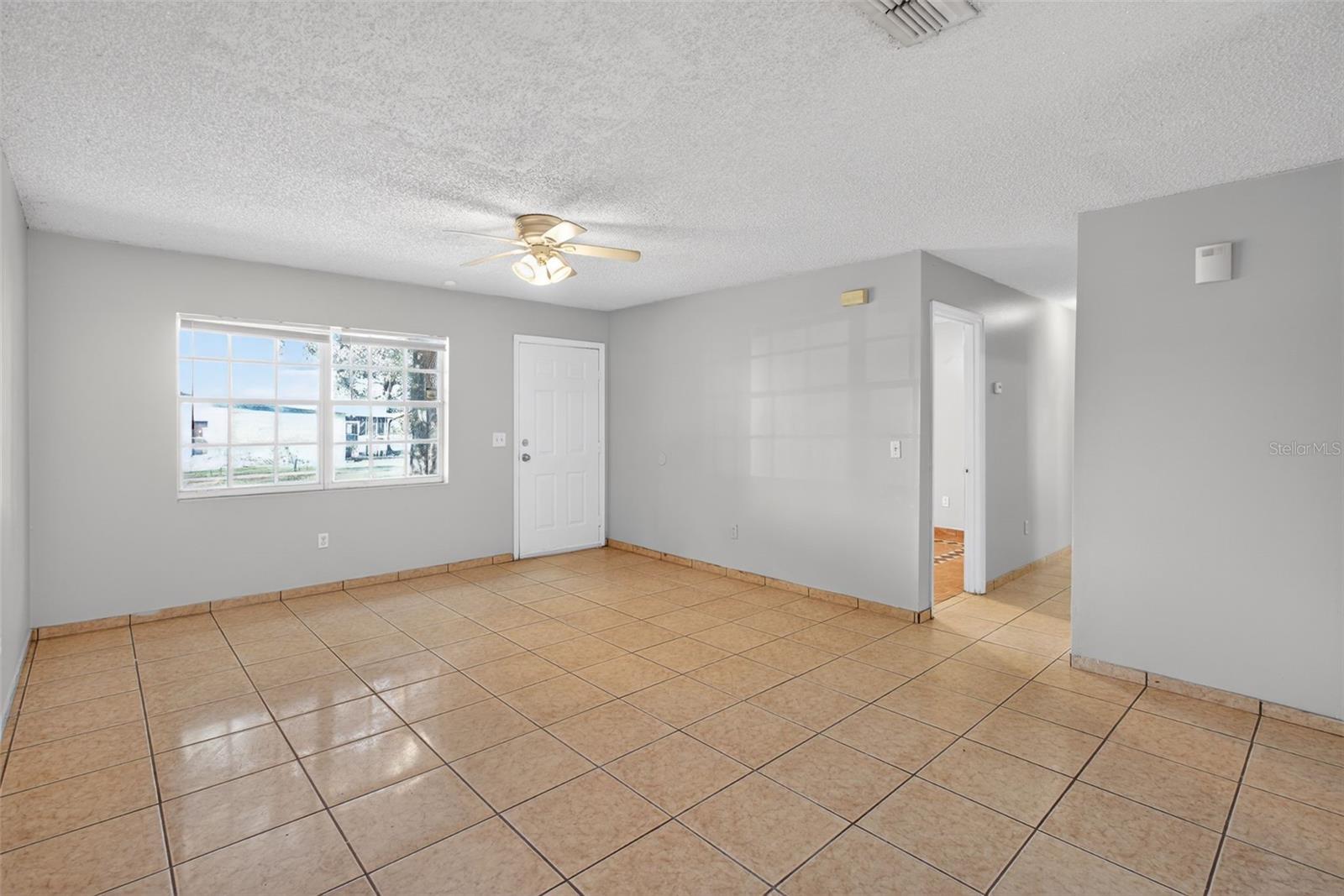 WEST APOPKA HILLS - Residential