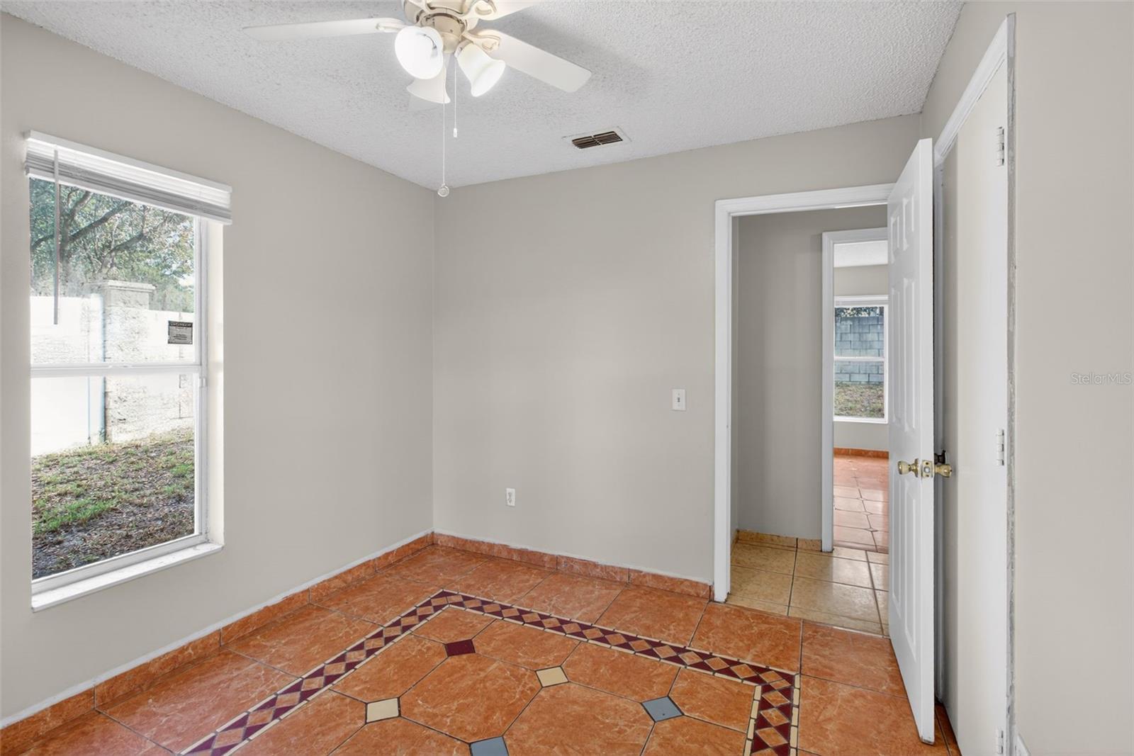 WEST APOPKA HILLS - Residential