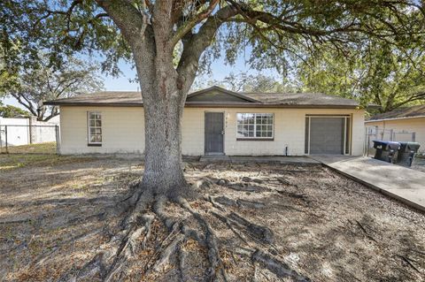 493 APOPKA HILLS CIRCLE APOPKA FL 32703