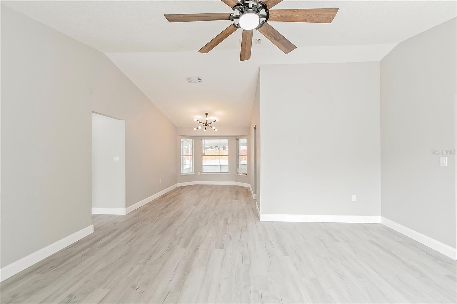 5037 WATER WHEEL COURT