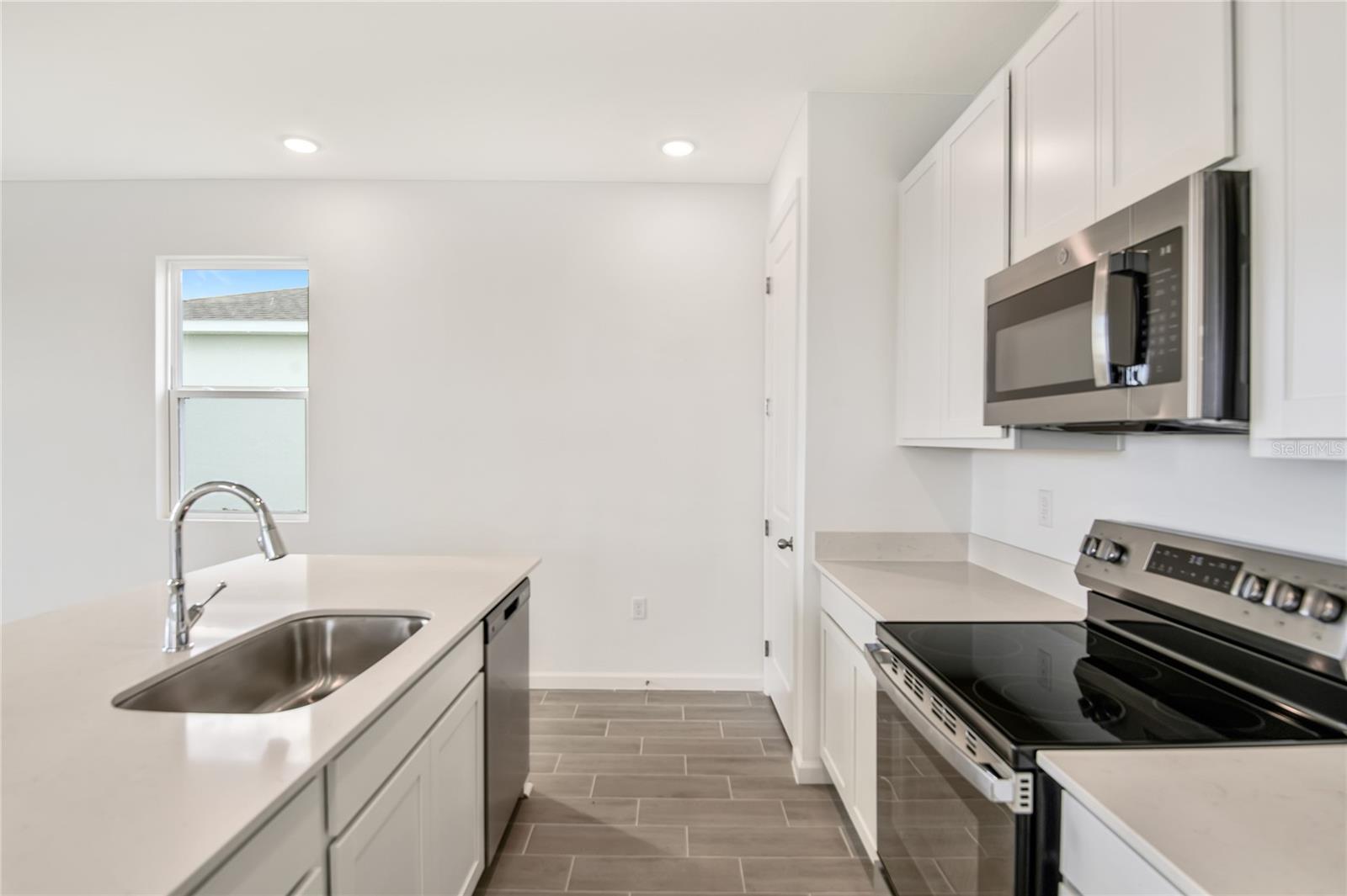 SEASONS AT BELLA VISTA - Residential