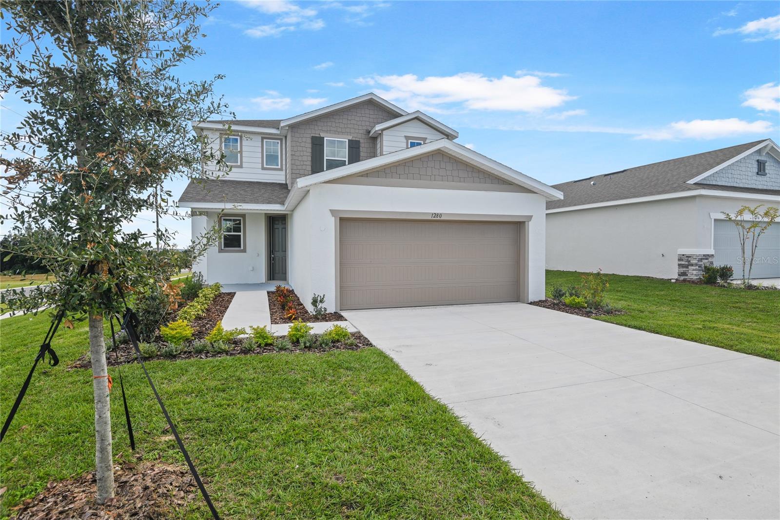 SEASONS AT BELLA VISTA - Residential