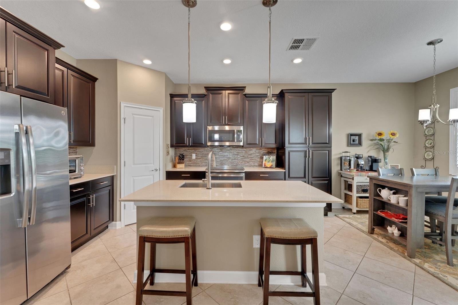 TRADITIONS PH 02 - Residential