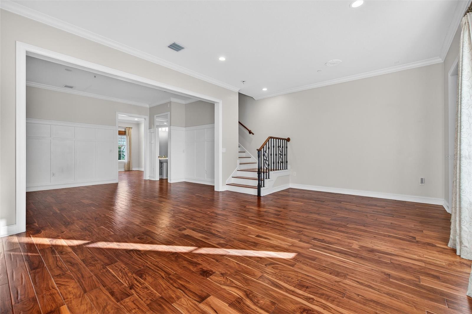 CELEBRATION EAST VILLAGE UNIT 3 - Residential