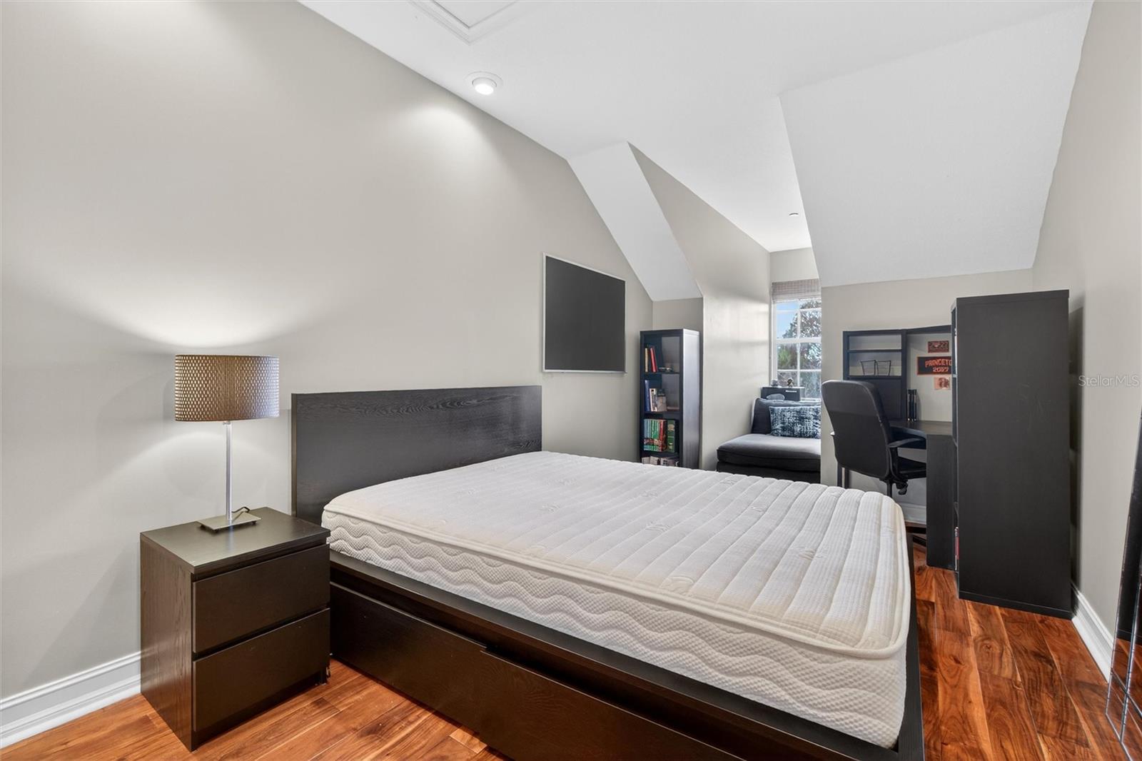 CELEBRATION EAST VILLAGE UNIT 3 - Residential