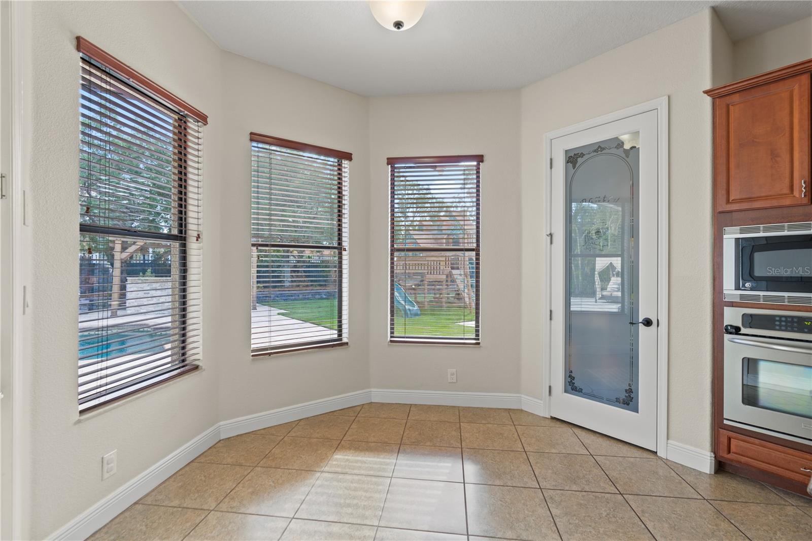 GRAND CYPRESS ON LAKE TARPON - Residential