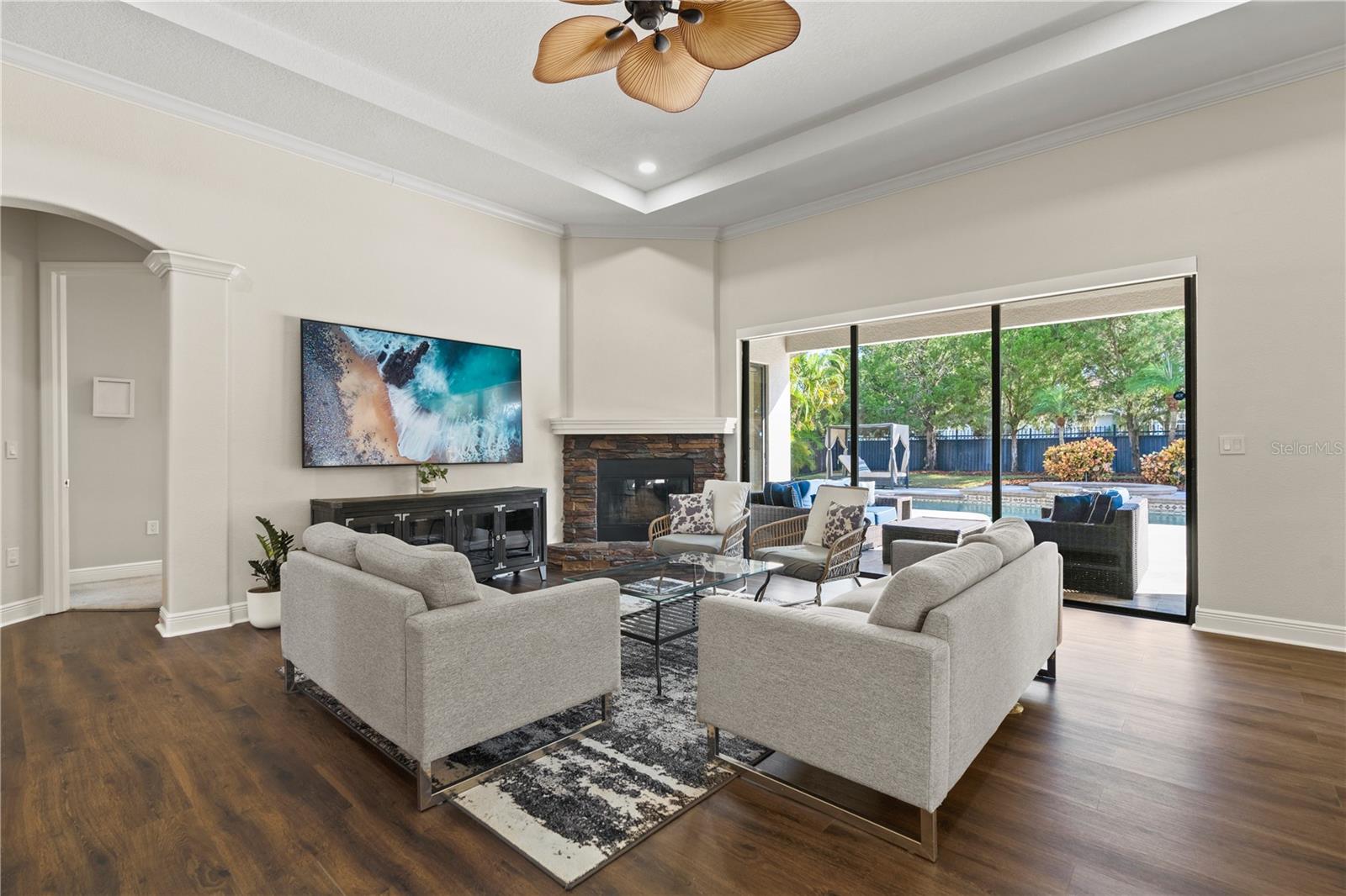 GRAND CYPRESS ON LAKE TARPON - Residential