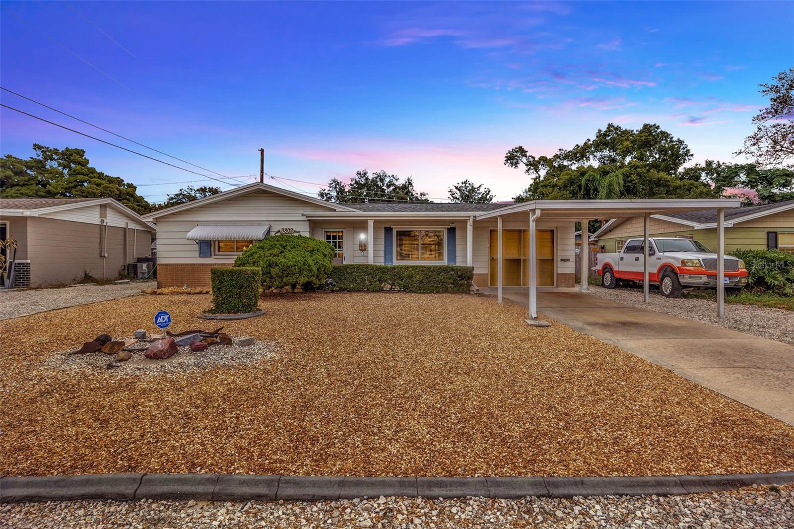 BEACON HILLS - Residential