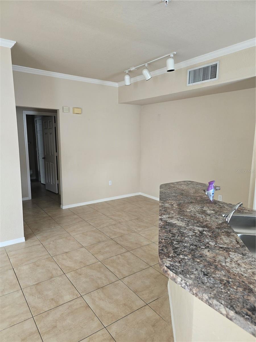 ADMIRALS WALK - Residential