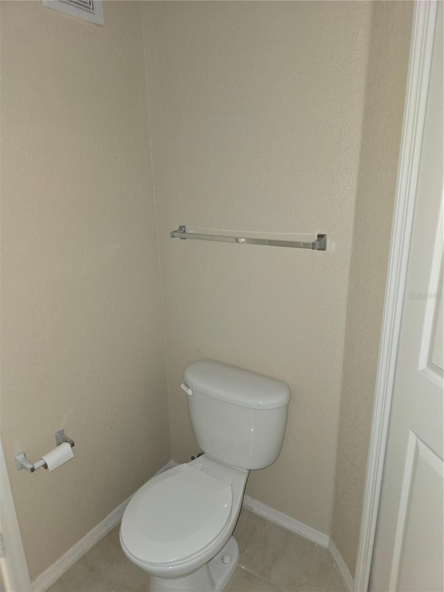 ADMIRALS WALK - Residential