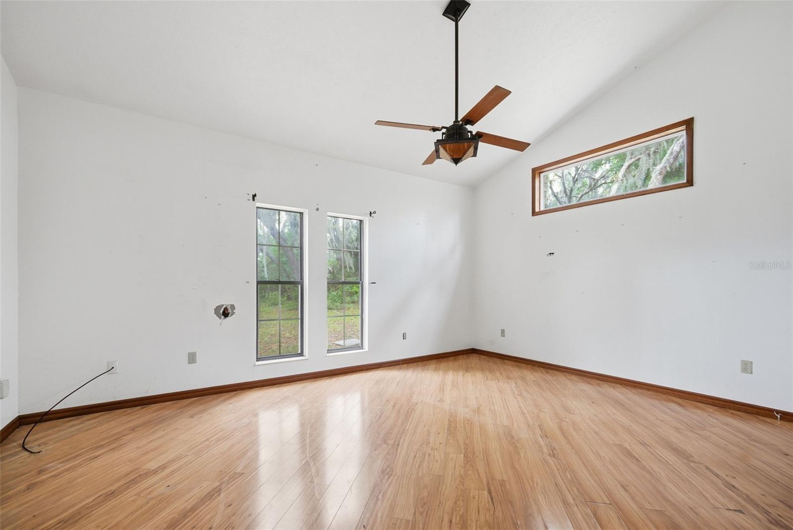 SHADOW RUN UNIT 2 - Residential