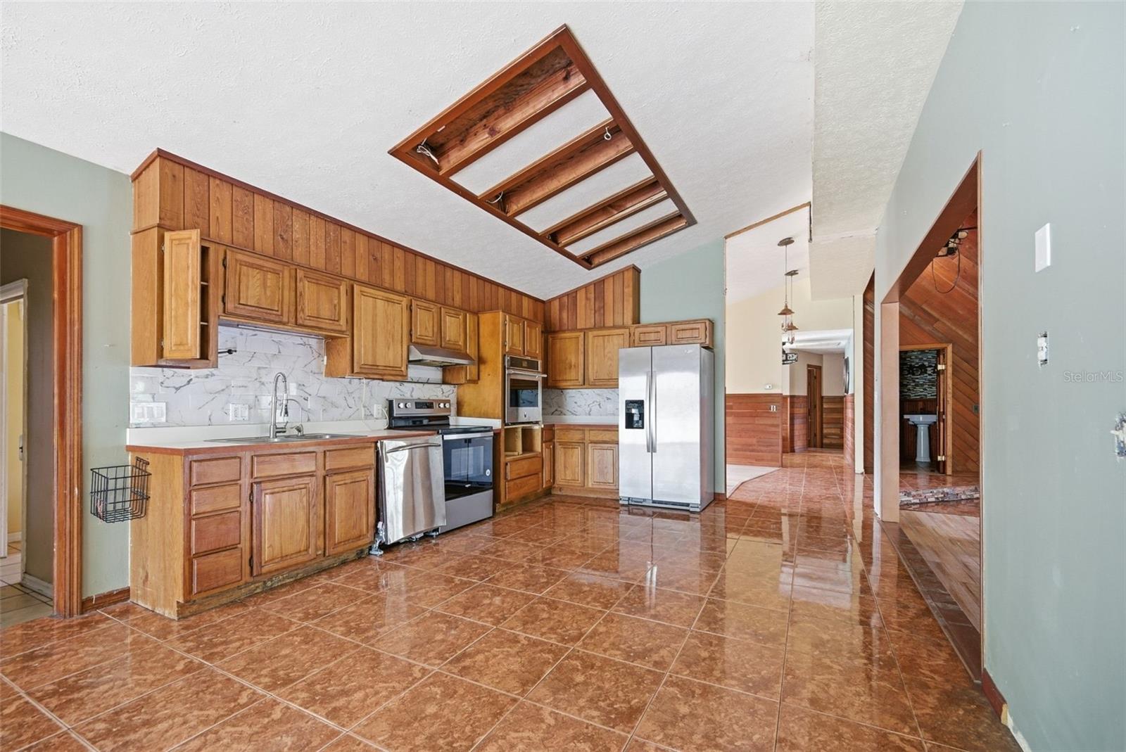 SHADOW RUN UNIT 2 - Residential